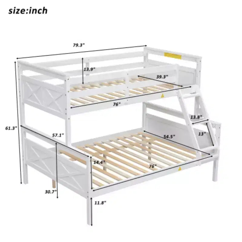 Lit superposé blanc double sur grand lit avec échelle et garde-corps de sécurité