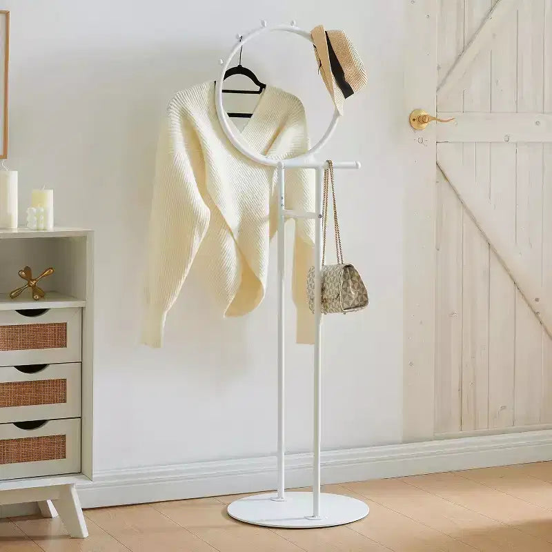 Porte-vêtements de valet avec plateau de rangement, porte-serviettes, étendoir à couvertures pour chambre à coucher, buanderie et salle de bain